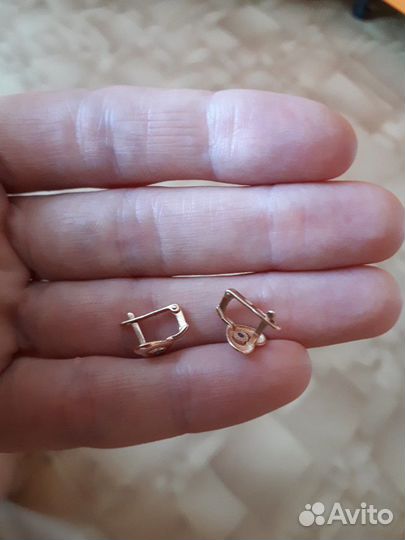 Золотые серьги детские