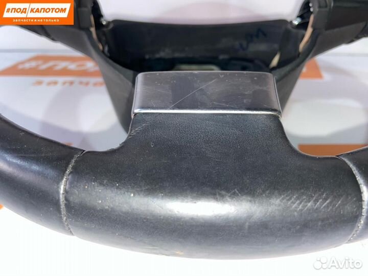 Руль Volkswagen Tiguan 2010