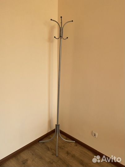 Вешалка напольная