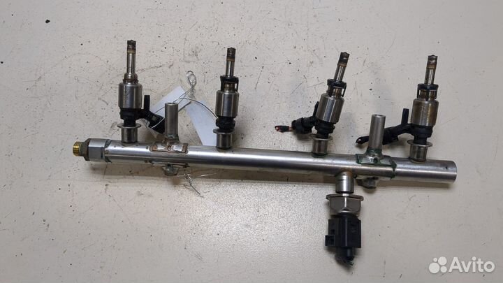 Форсунка топливная Volkswagen Beetle, 2015