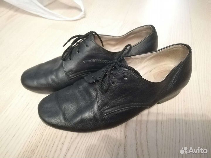 Обувь для спортивных бальных танцев