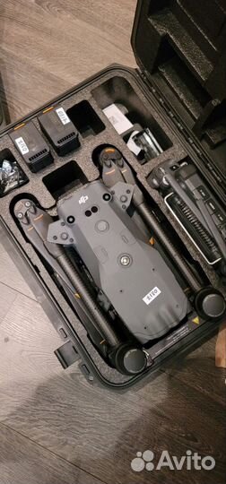 Квадрокоптер dji matrice 30T