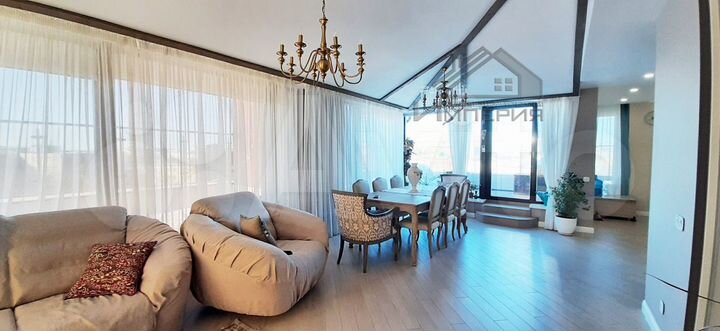 4-к. квартира, 182,4 м², 7/7 эт.