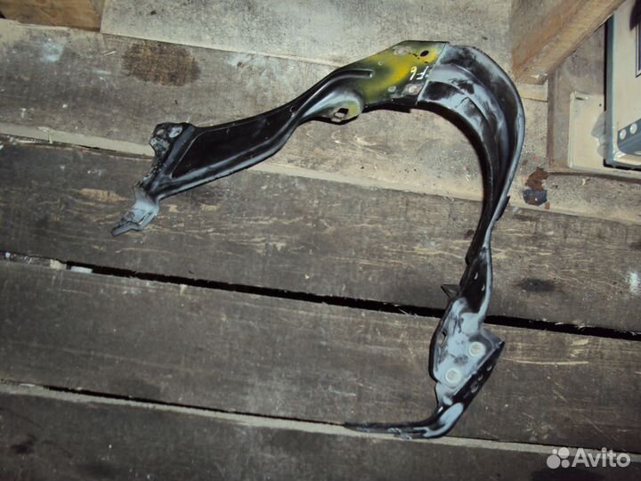 Крепление фары Мерседес 203 C W203 Ц Mercedes