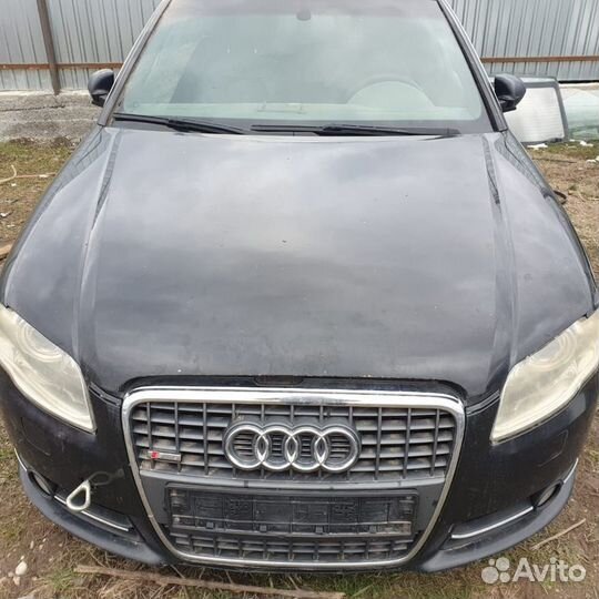 Капот Ауди А4 Б7