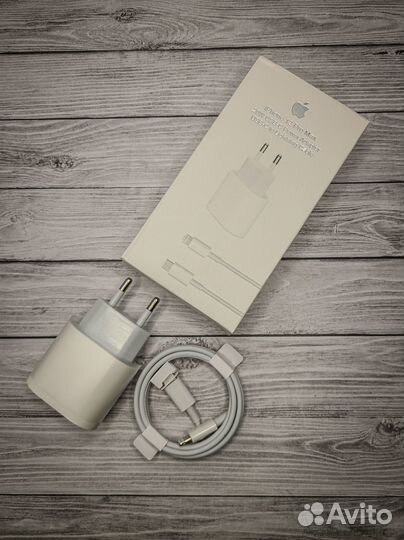 Зарядка для iPhone