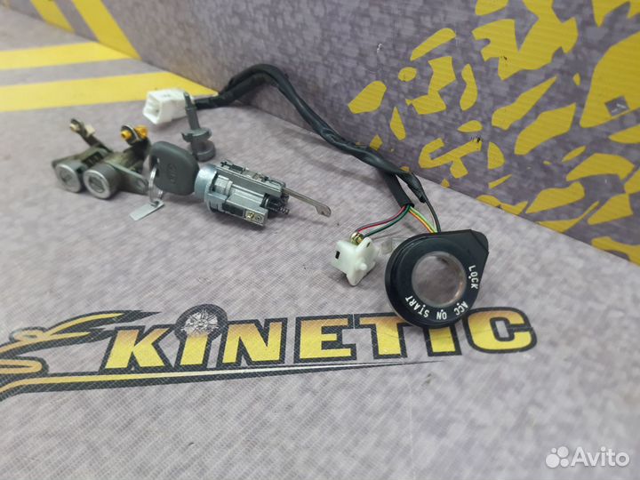 Замок зажигания Иммобилайзер Киа Спектра