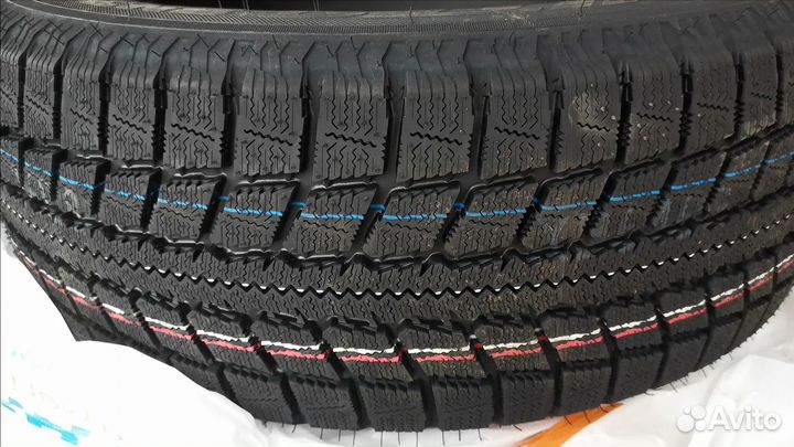 Nitto SN3 Winter 275/50 R22