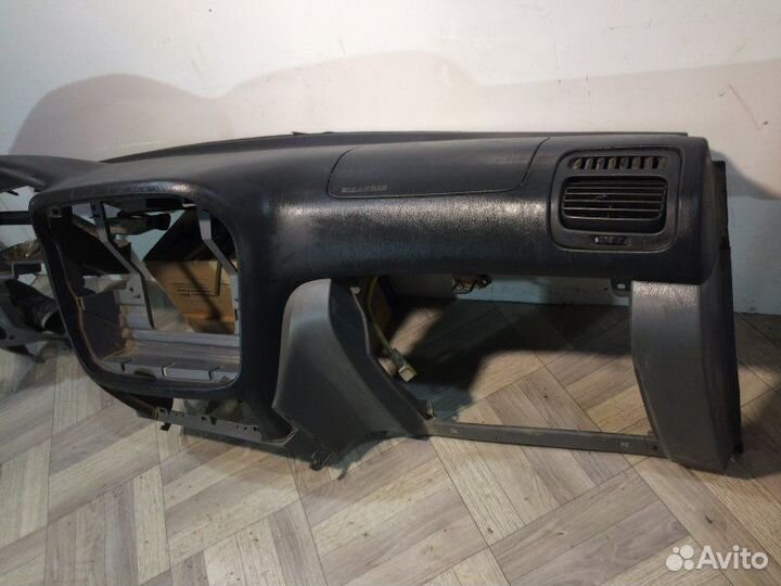 Торпедо Toyota Land Cruiser 100