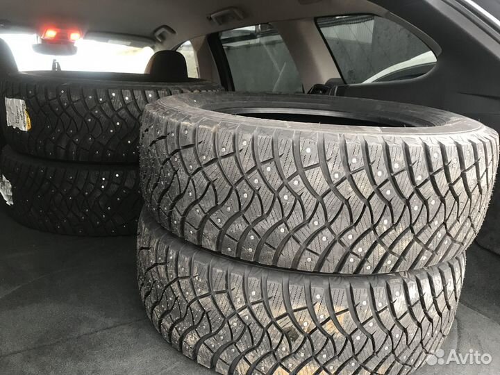 Dunlop GrandTrek Ice 03 265/65 R18