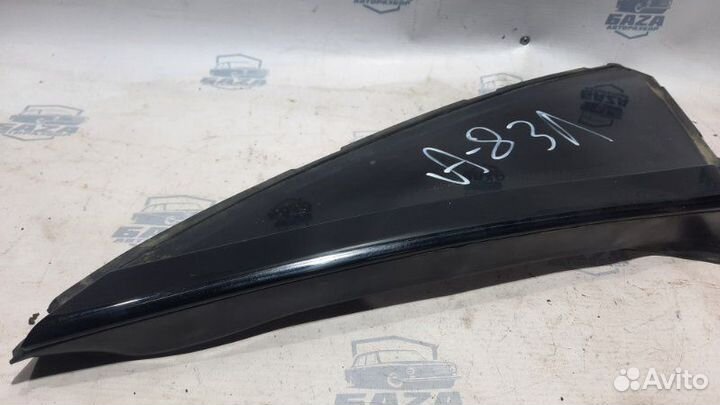 Стекло заднее левое Audi A8 D2 AUW 1999