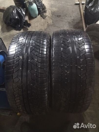 Achilles Desert Hawk UHP 275/40 R20 и 315/35 R20 106