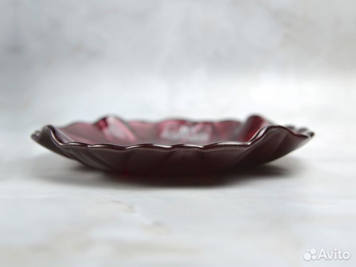 Тарелка 22см - IVV - hand made - красный (Италия)