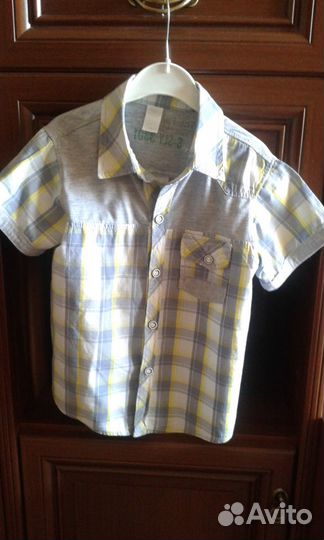 Две рубашки для мальчика 122 см