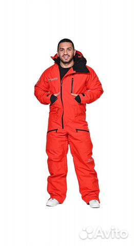 Горнолыжный комбинезон