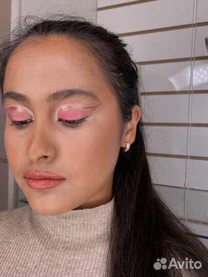 Укладка и макияж