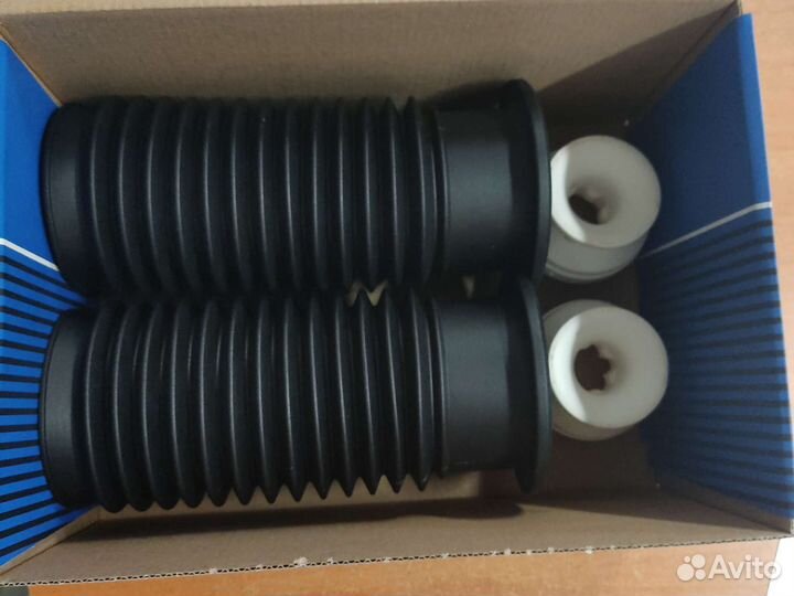 Пыльники и отбойники пер аморт-ов opel astra J 10