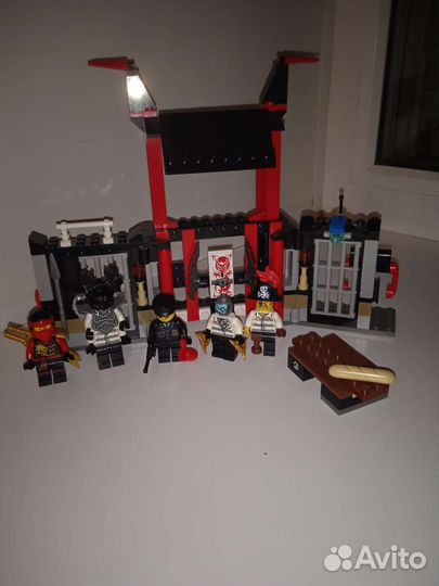 Lego 70591 ninjago Kryptarium Prison Breakout
