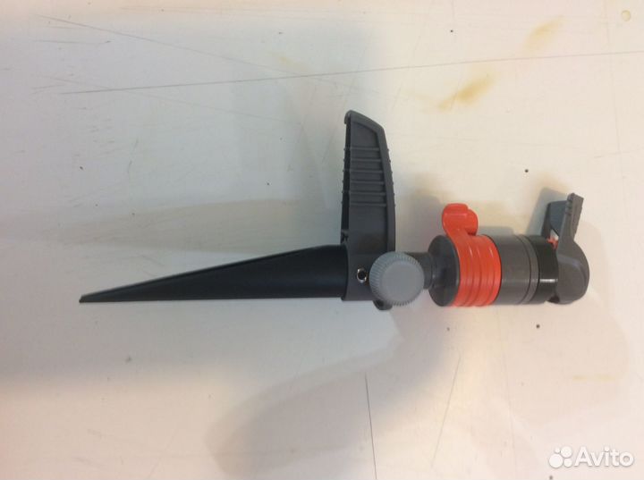 Дождеватель секторный Gardena Comfort 08144-20