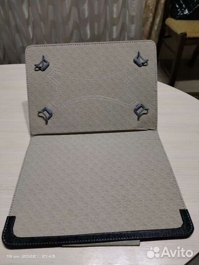 Чехол для планшета 10.1