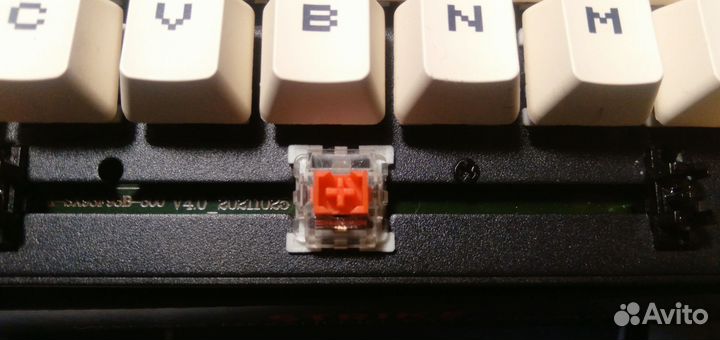 Клавиатура 60% с кастомными кейкапами