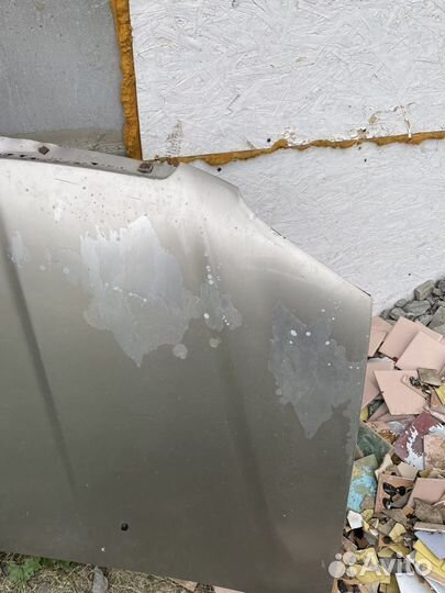 Капот мазда трибут