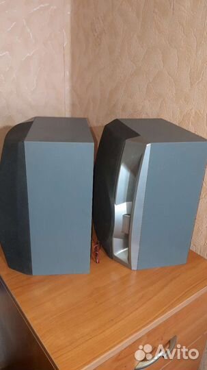 Колонки от Музыкальный центр Thomson