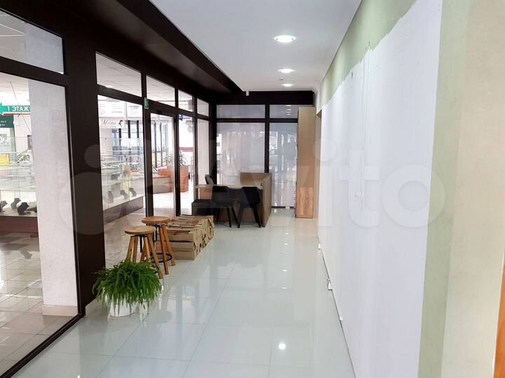 Презентабельное помещение с отд.входом