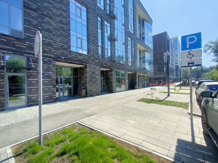 Ньютон 1-ая линия, 99 м²