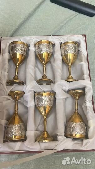 Серебрянные фужеры