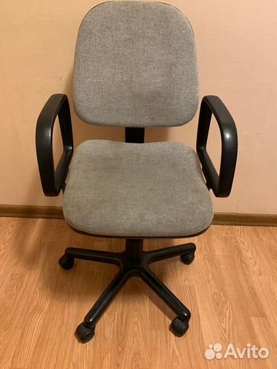 Офисный/компьютерный стул бу