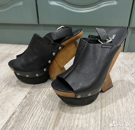 Босоножки 36-37 размер