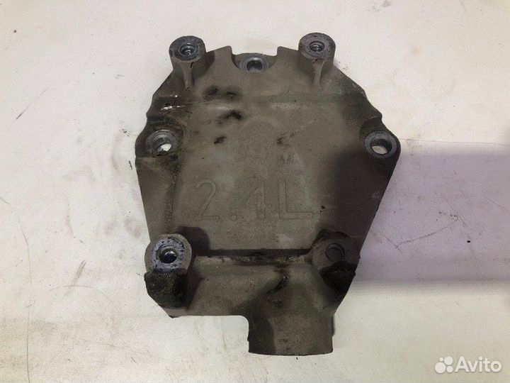 Кронштейн генератора Chrysler Sebring седан EDZ