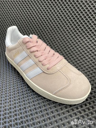 Кроссовки adidas gazelle