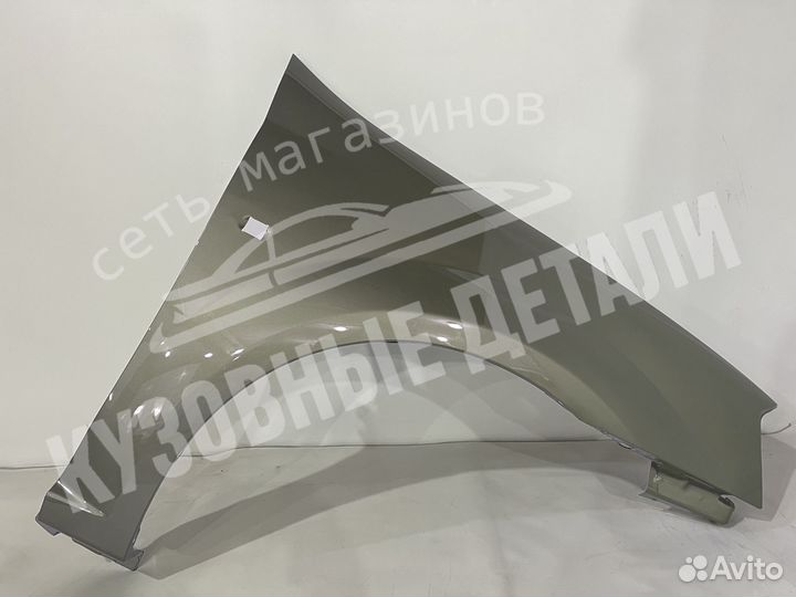 Переднее Крыло Лада Ларгус/ Логан 1 в цвет