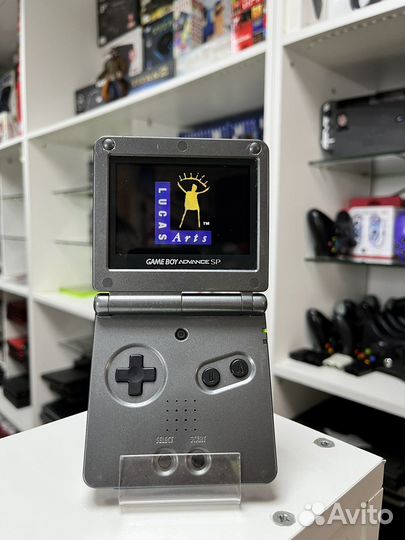 Nintendo Game Boy Advance SP AGS-101