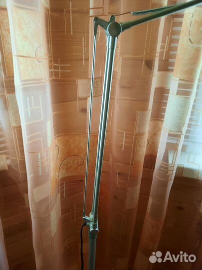 Лампа напольная