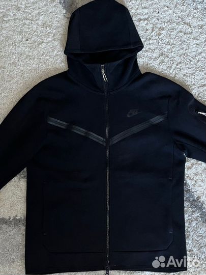 Nike tech fleece zip hoodie