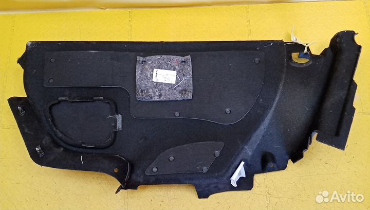 Обшивка багажника Passat CC