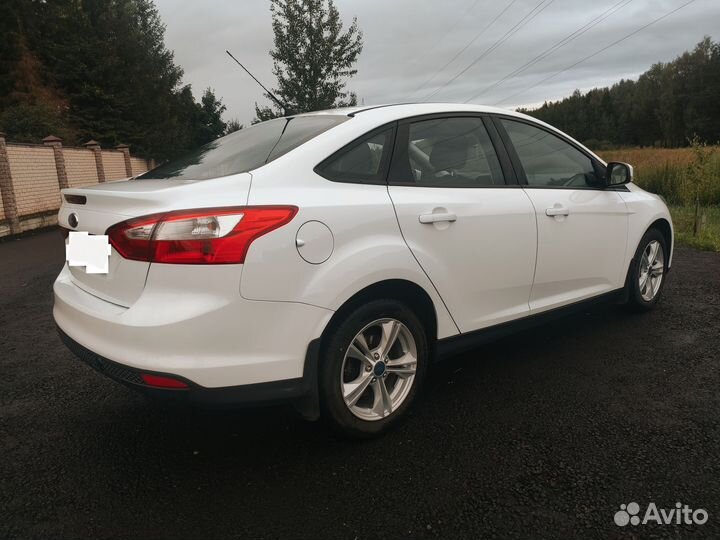 Ford Focus 1.6 МТ, 2014, 140 000 км