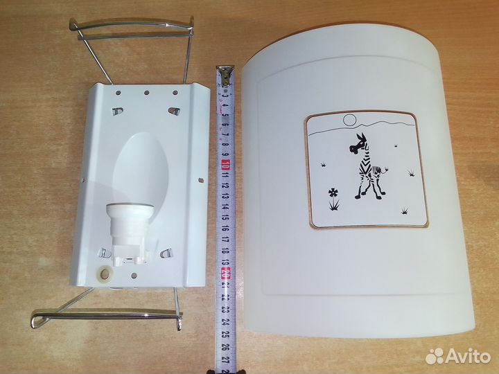 Светильник настенный