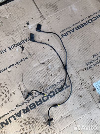 Датчик ABS Mercedes X253 C253 GLC A2539052500