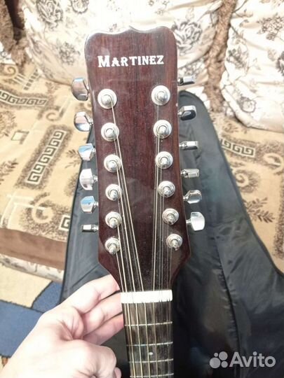 Гитара 12 струнная