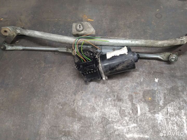 Трапеция дворников passat b5 1999 с мотором