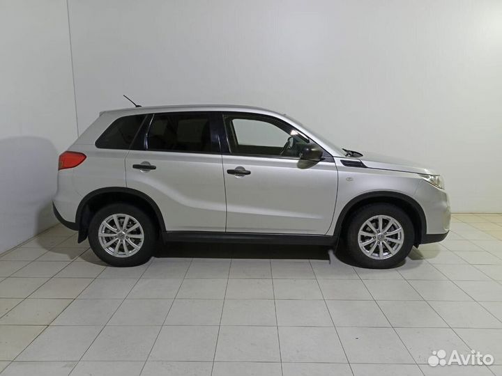 Suzuki Vitara 1.6 AT, 2015, 51 700 км