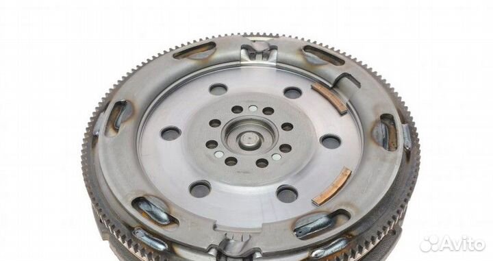 Маховик VW crafter 30-35, 30-50 2.5TDI 06-11 LUK