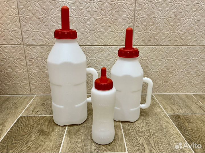 Поилка бутылка для выпаивания 3,5 л