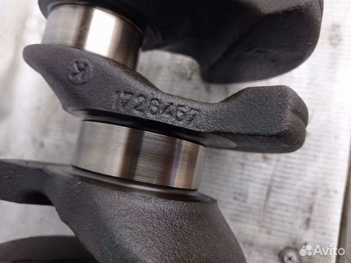 Коленвал BMW E36 2.0i 206S2 M50 B20 1726457