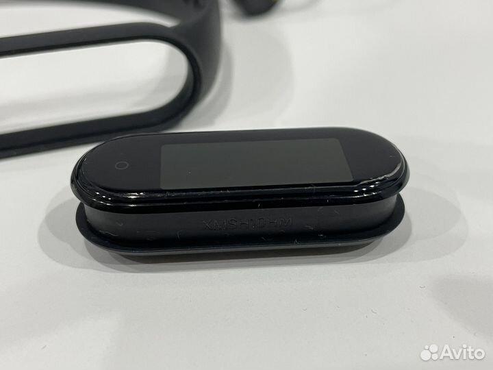 Браслет xiaomi mi band 5