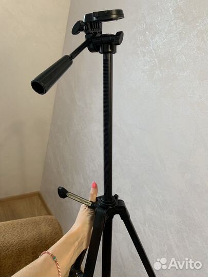 Штатив трипод Dicom напольный